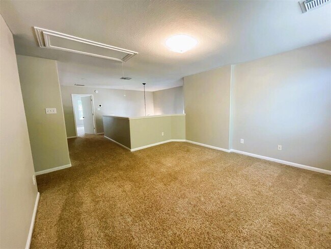 Building Photo - 2518 Hidden Park Ln