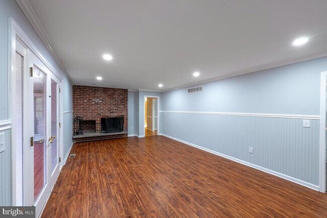 Building Photo - 5035 Timberwood Trail