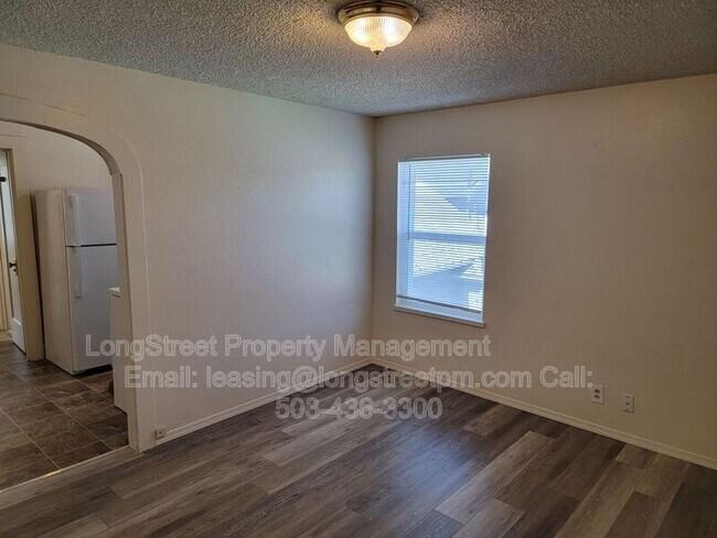 Building Photo - 205 NW Kings Blvd