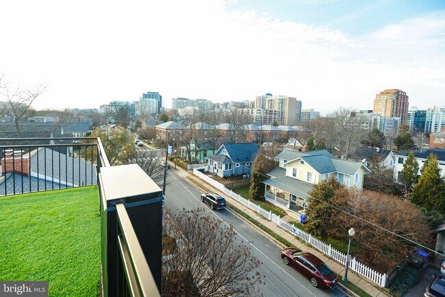 Building Photo - 3500 7th St N