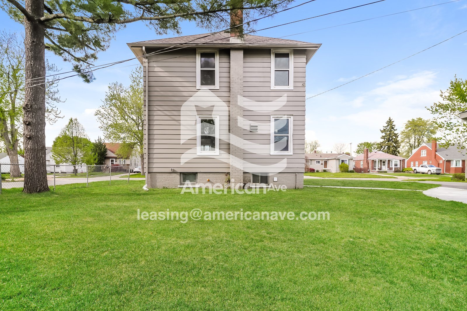 Building Photo - 337 George St