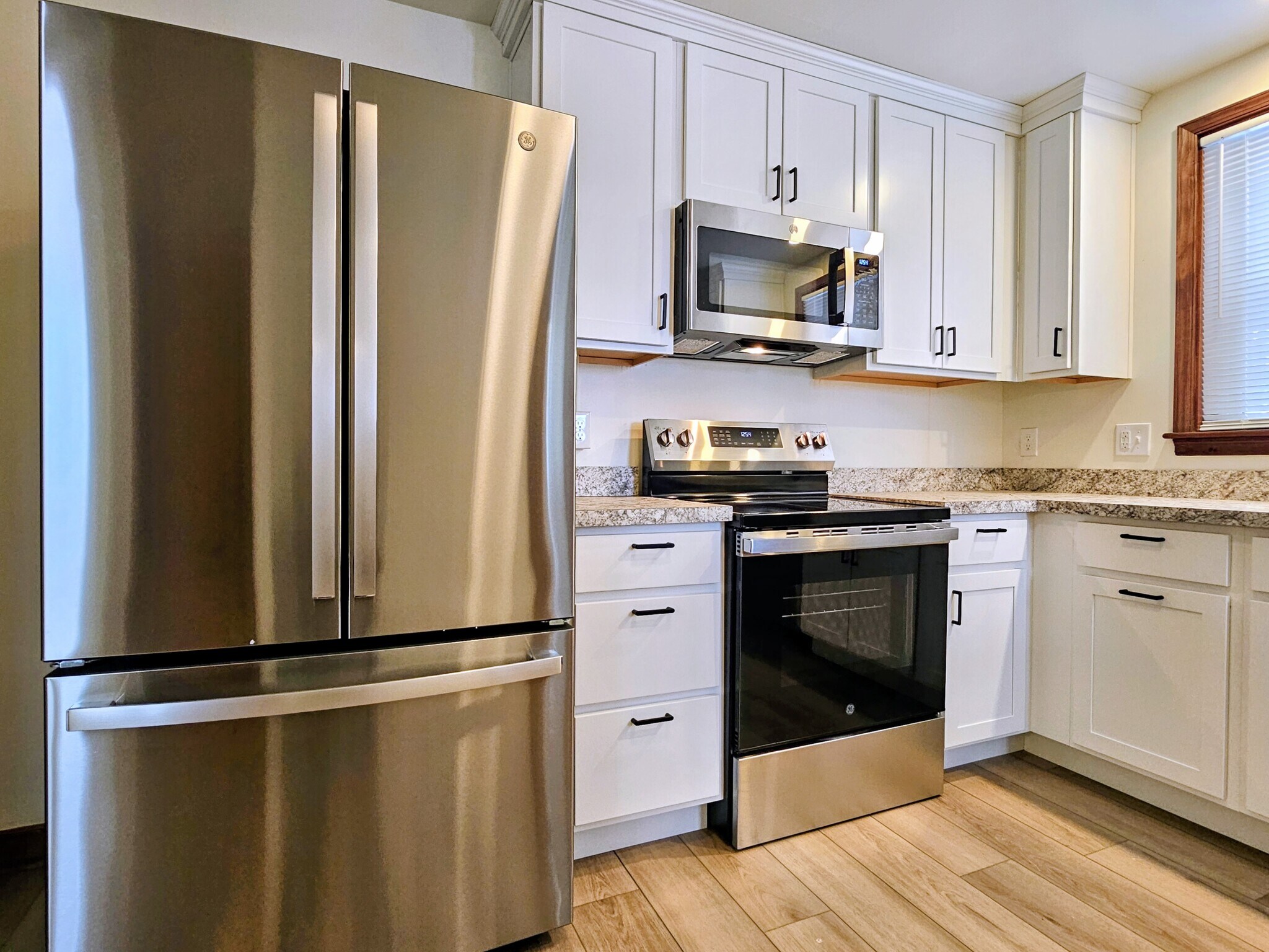 Building Photo - 221 Arch St