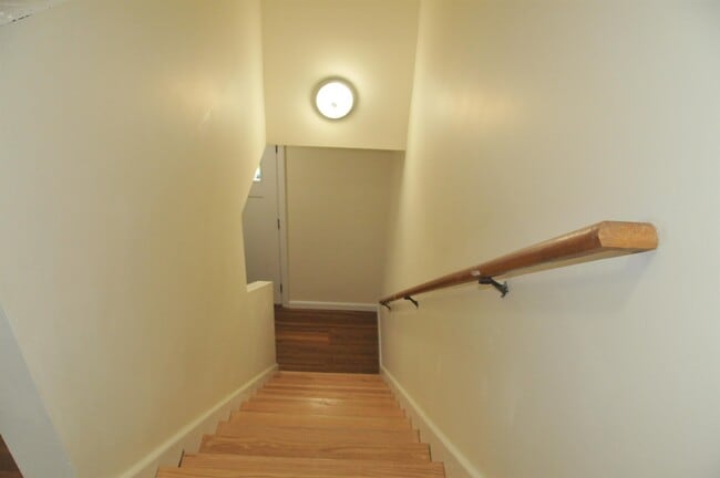Building Photo - 115 High Rock Rd