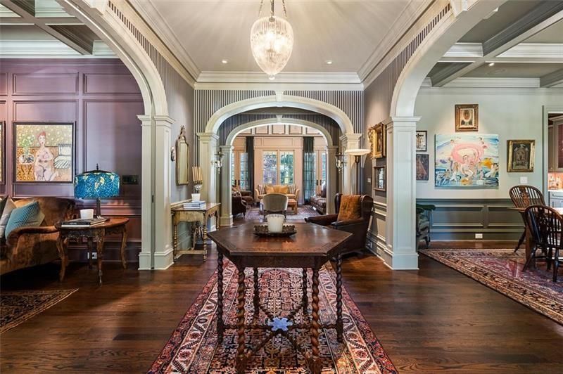 Building Photo - 5000 Long Island Dr