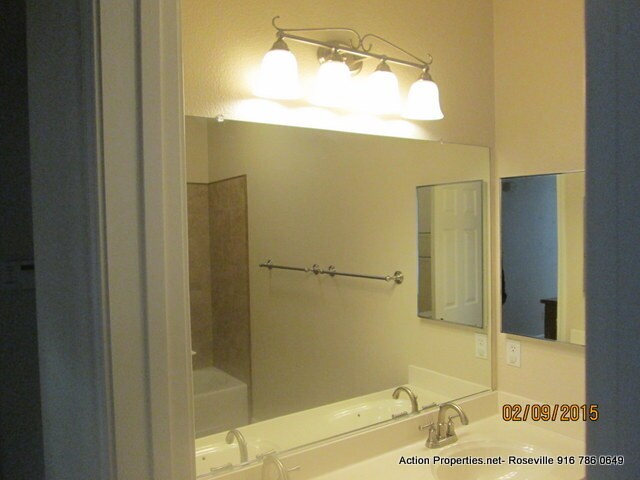 Building Photo - West Roseville 2100sqft, 3 Bedroom (office...