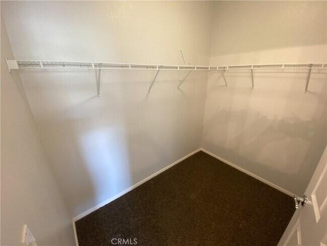 Building Photo - 15651 Vista Way