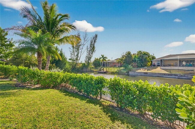 Building Photo - 332 SW 26th St