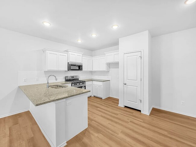 Building Photo - 3307 S 23rd St