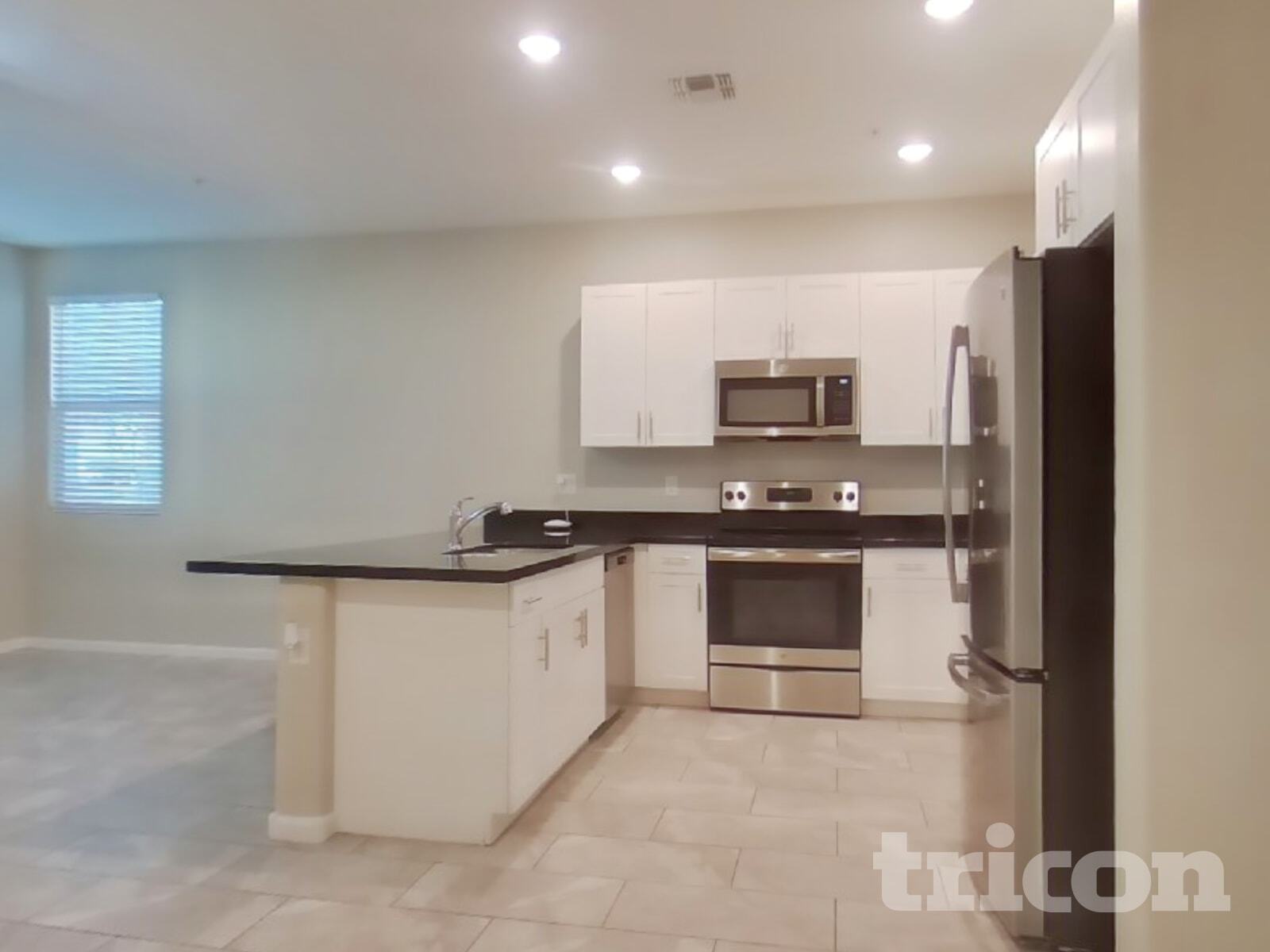 Building Photo - 12570 W Mazatzal Dr