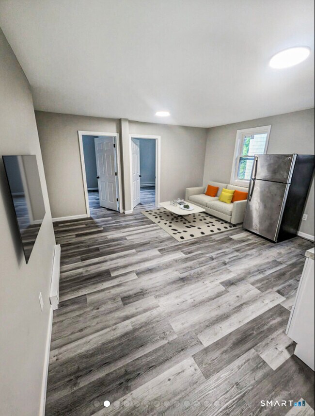 Building Photo - 36 2nd Ave