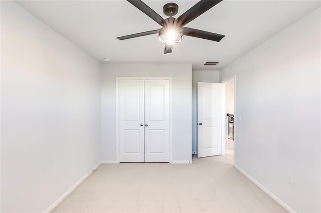 Building Photo - 6601 Avila Way