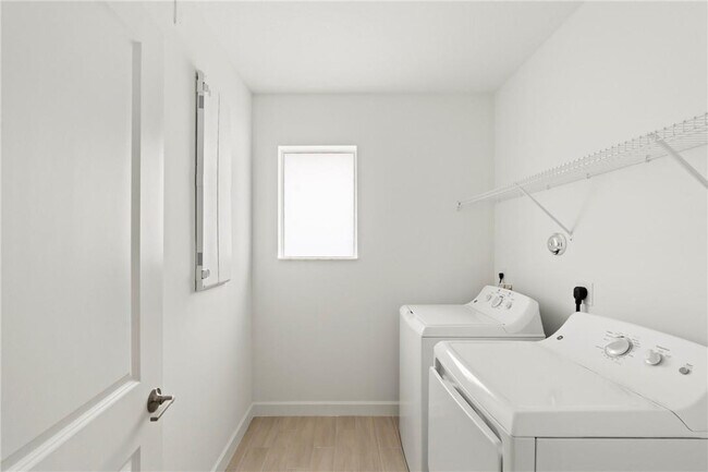 Building Photo - 23102 Hillshire Rd