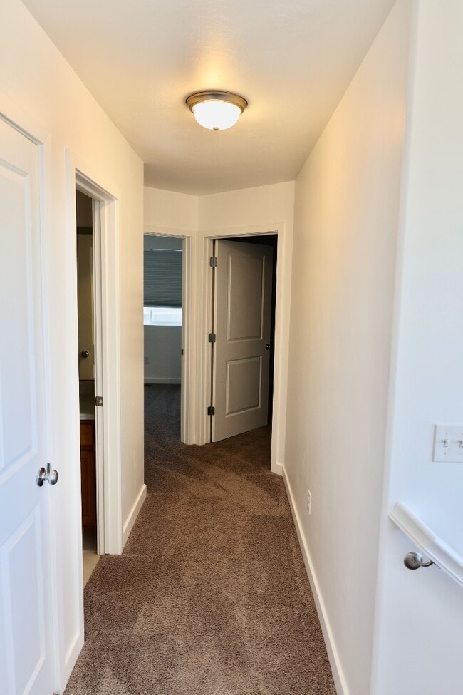 Building Photo - 15104 S Wild Horse Wy