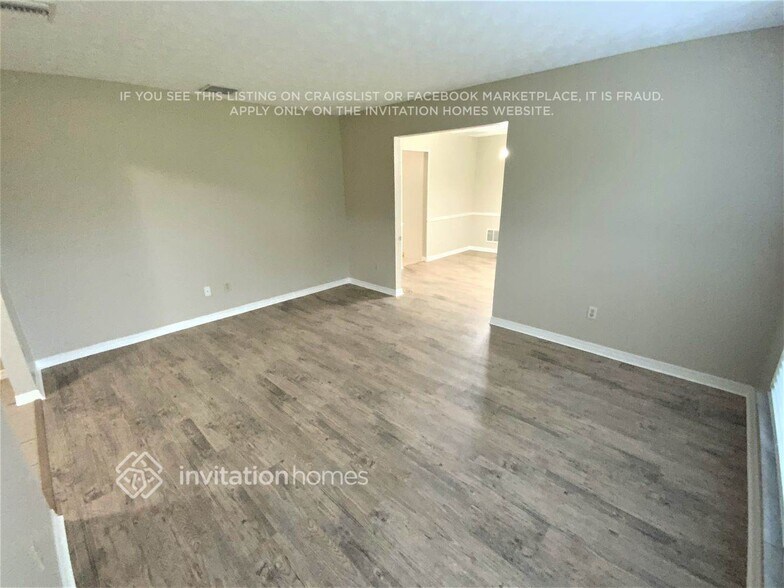 Building Photo - 117 Ridgefield Ct