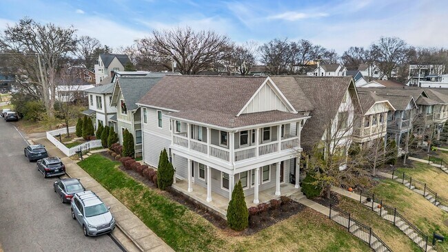 Building Photo - 1801A Sevier St