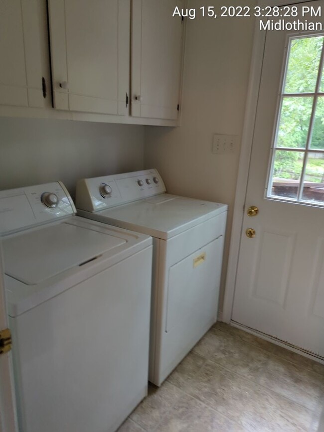 Building Photo - 13606 Velvet Antler Pl