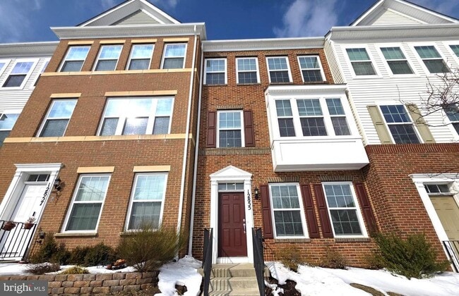 Building Photo - 12855 Clarksburg Square Rd