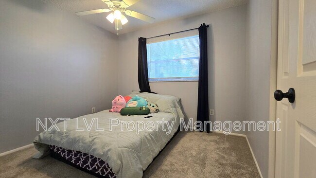 Building Photo - 6146 Principia Dr