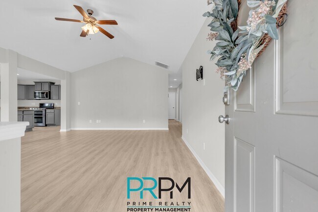 Building Photo - 109 Screech Dr