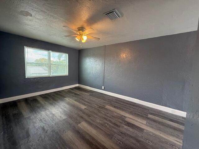 Building Photo - 1913 Division Ave