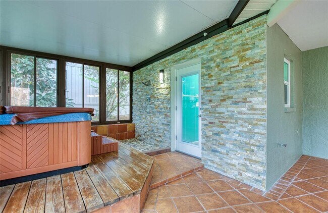 Building Photo - 2143 Salisbury Ct