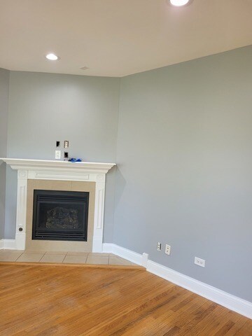 Building Photo - 2061 W Fargo Ave