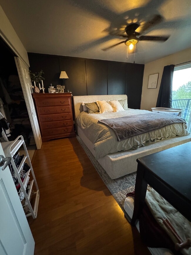 Building Photo - Spacious 4-bedroom with Panoramic Deck Nex...