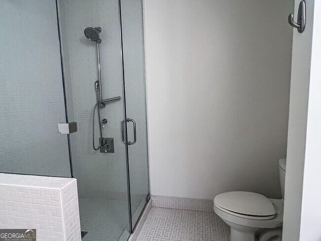 Building Photo - 1820 Peachtree St NW