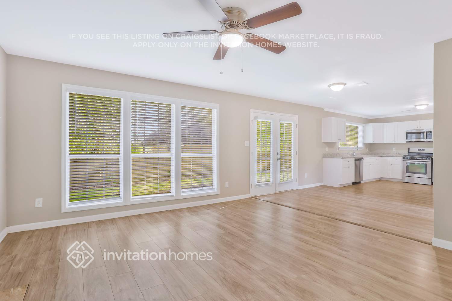 Building Photo - 612 Lone Oak Ct