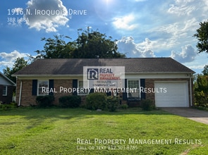 Building Photo - 1916 N Iroquois Dr