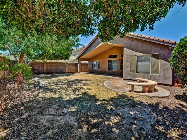 Building Photo - 1751 W Amberwood Dr