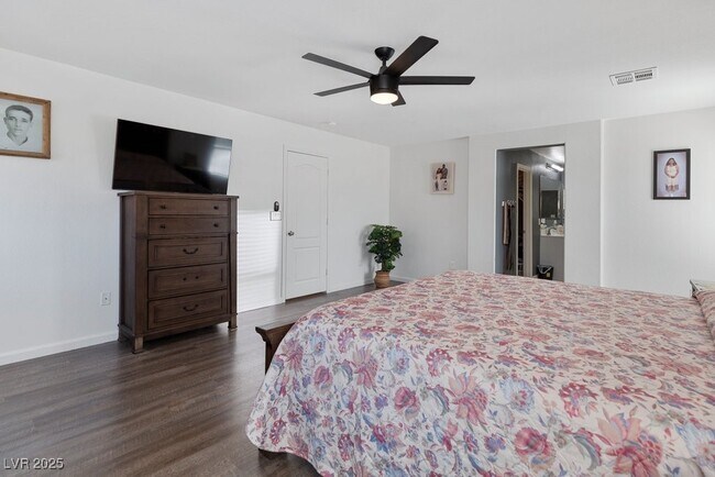 Building Photo - 6717 Yellowhammer Pl