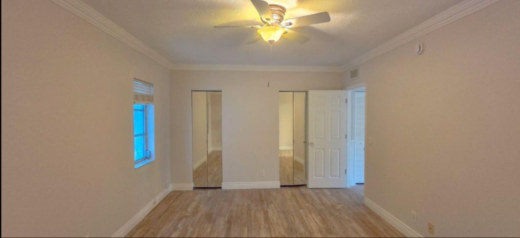 Building Photo - 4201 S Ocean Blvd