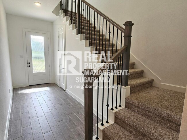 Building Photo - Move-In Ready Home in Sienna with Resort Amenities