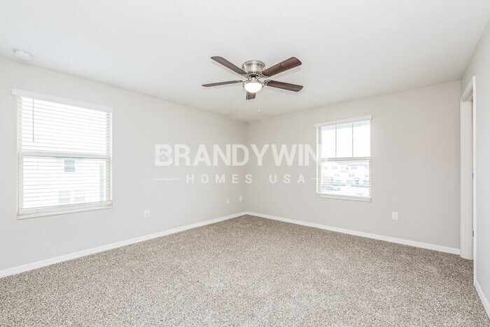 Building Photo - 5564 Mercado Dr