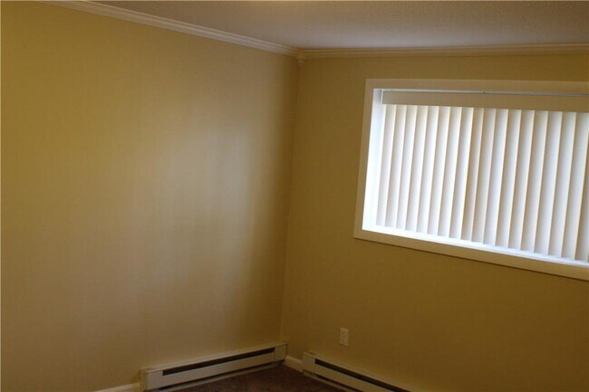 Building Photo - 130 Pilgrim Pkwy