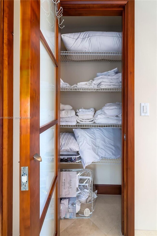 Building Photo - 2110 N Ocean Blvd