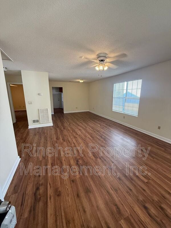 Building Photo - 1081 Cherry Meadow Ln
