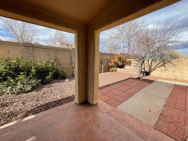 Building Photo - 1728 Colton Dr