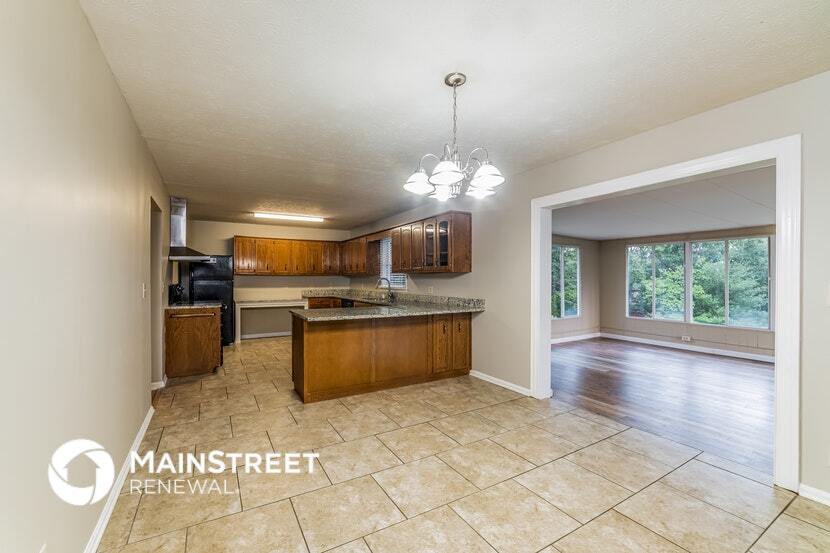 Building Photo - 2806 Winchester Dr