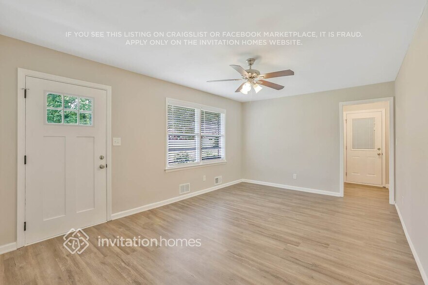 Building Photo - 3928 Bluffton Ct