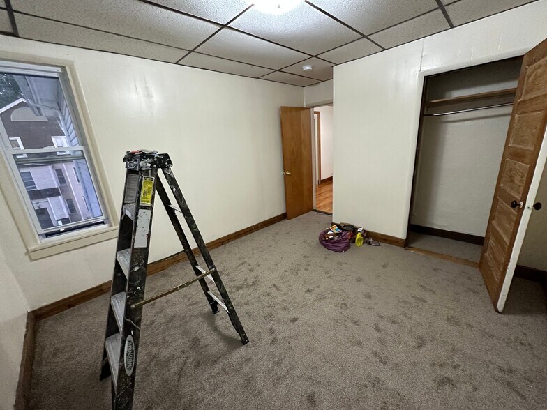 Building Photo - 7 Sturgis St