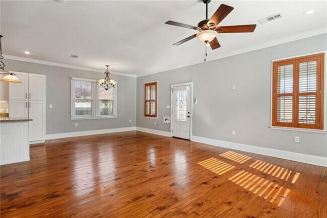 Building Photo - Single Family Home Ready For Occupancy on June 16!