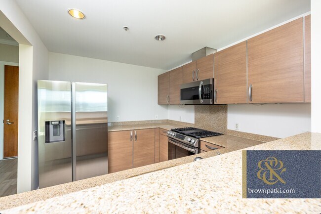 Building Photo - 1 Mandalay Pl