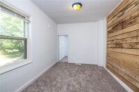 Building Photo - 859 Clevenger Rd
