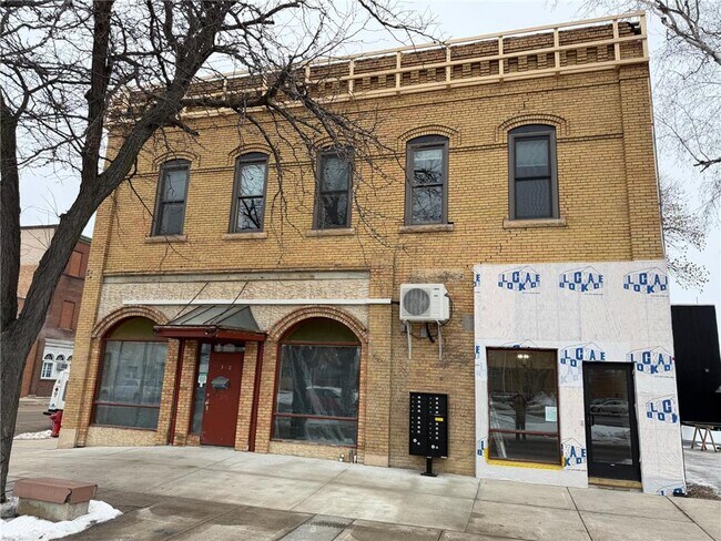 Building Photo - 542 Benson Ave SW