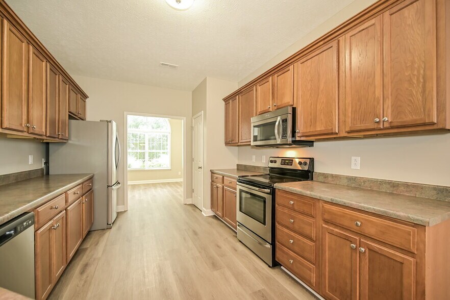 Building Photo - 1448 Jeter Way