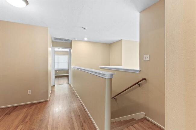Building Photo - 3323 Atherton Canyon Ln