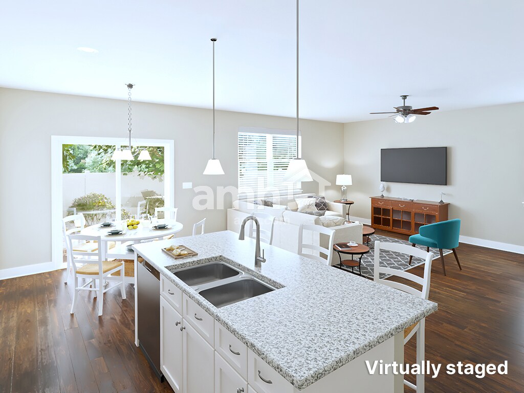 Building Photo - 4321 Longfellow Dr