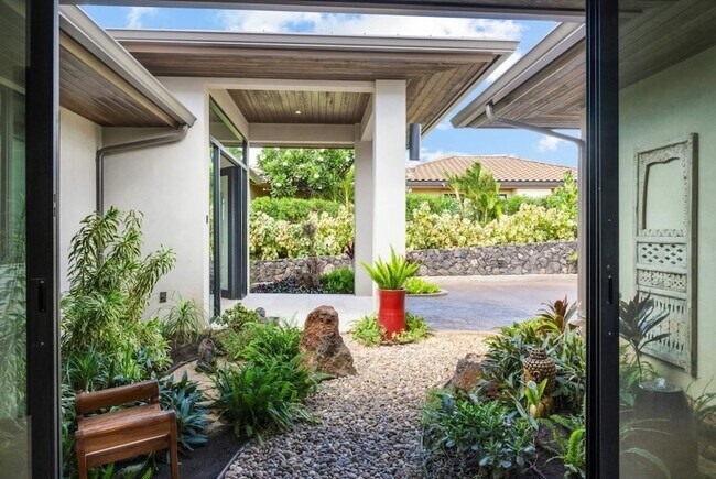 Building Photo - 70 Lewa Lani Pl